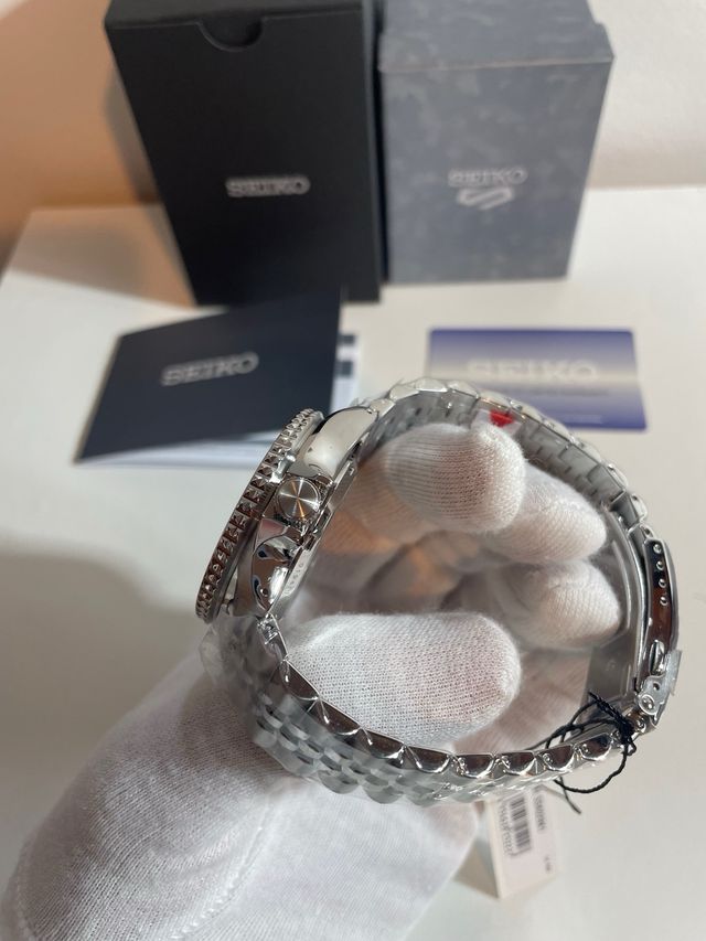 Seiko 5 Sports GMT ice blue E.L Reloj hombre nuevo