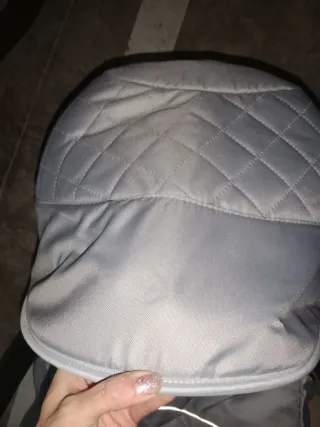 Silla de coche para bebé gris