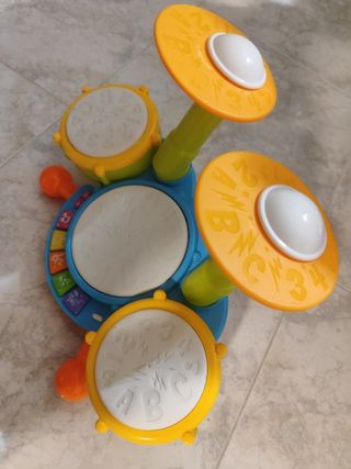 Batería infantil musical de juguete