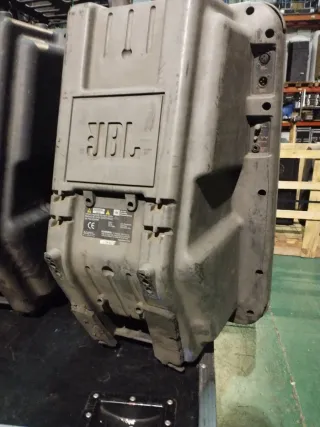 Subwoofer JBL Eon 15 Gris