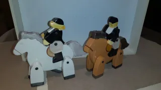 Coppia di cavalli in ceramica