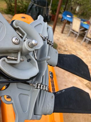 Kayak a pedalea Hobie Compass.