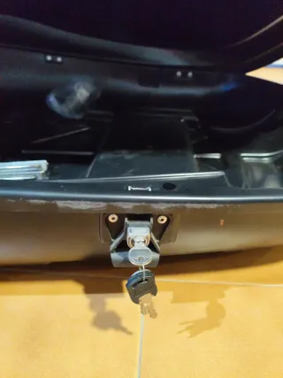 Cofre de techo para coche negro