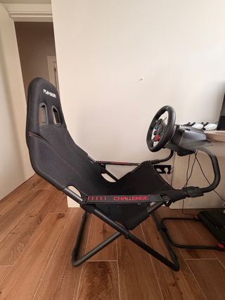 Logitech G29 + Cockpit Playseat