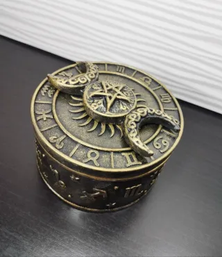 Triple Moon Box Rituals