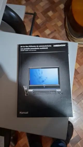 Ordenador Táctil con Mesa y Silla