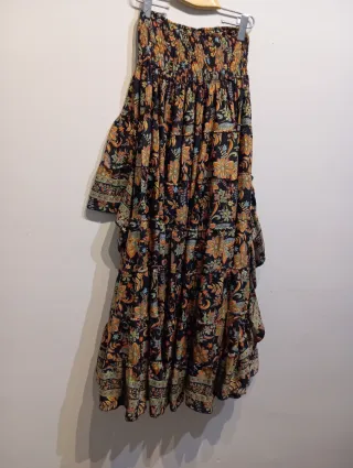 Falda asimétrica  estampada bohemia
