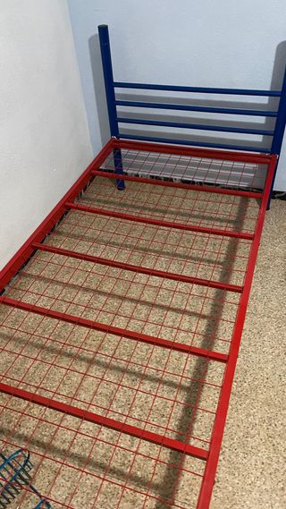 Cama individual metálica 90x195cm