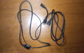 PS4 Slim 1TB Negra 2019 + Mando y Juegos