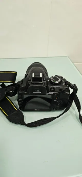 Cámara Nikon D3100 Negra