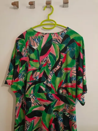 Vestido largo estampado hojas