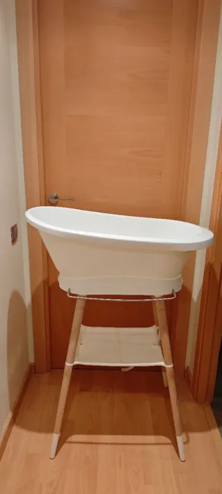 Bañera bebé en buen estado. Marca: bebe jou