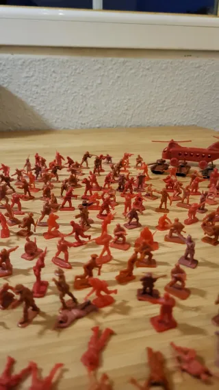 Lote soldados y tanques Montaplex