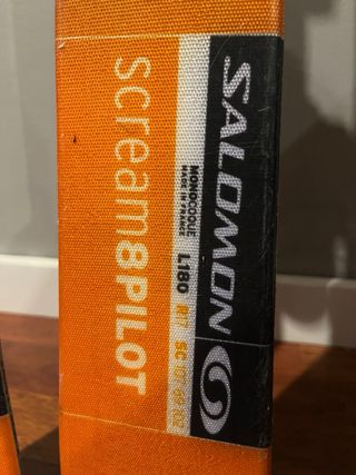 Esquís Salomon Naranja