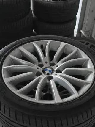 Llantas BMW F10 con neumáticos