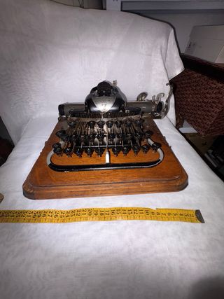 Máquina de escribir antigua Blickensderfer