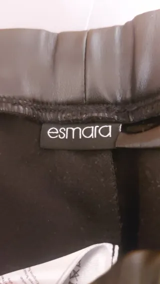 Pantalón efecto piel sintética negro elastico