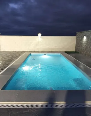 Piscinas de poliéster en Casariche