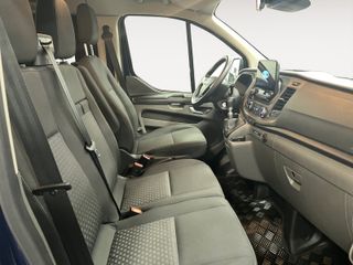 Ford Tourneo Custom 2023