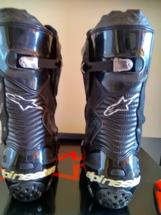 Botas de moto Alpinestars muy rebajadas
