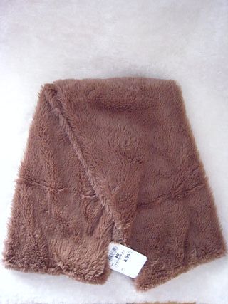 Cuello de pelo marrón Festa