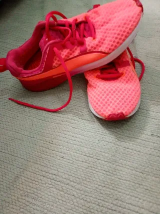 Zapatillas Puma Running Talla 38 Rosas y Salmón
