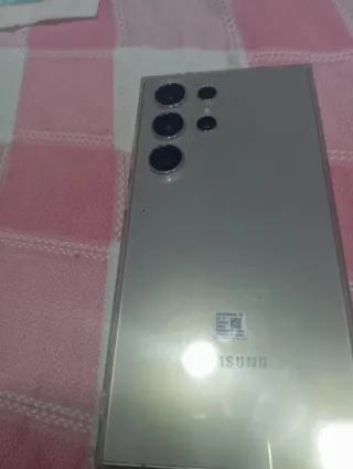 Samsung Galaxy S24 Dorado/Plateado