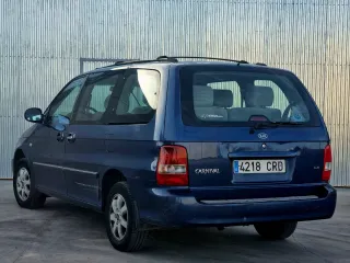KIA Carnival 2004