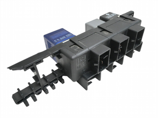 Caja Fusibles VW 8L0941822