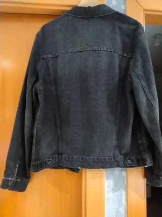 Cazadora tejana Mango negra Talla M