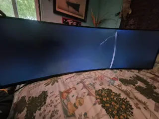 Monitor Samsung Curvo g9 pantalla rota.