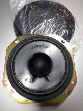 Altavoces Pioneer para coche. Nuevos
