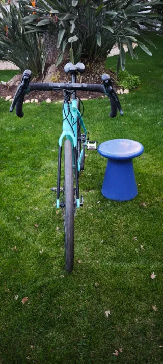 Bianchi Impulso 2023 - GRX 600 - gravel