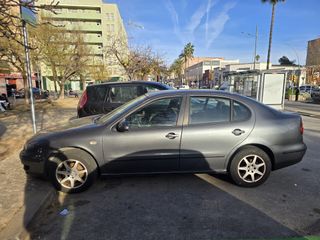 SEAT Toledo 1.6 Gasolina (B)