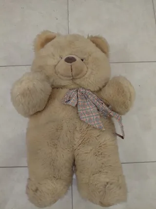 Oso de peluche grande beige