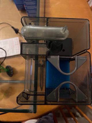 Acuario 84L con accesorios