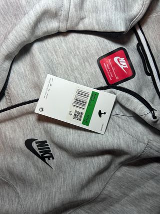 Tuta Nike Tech Grigia