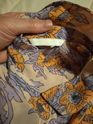 Conjunto: Pantalón lila Zara y camisa estampada St