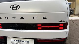 Hyundai Santa Fe 2025