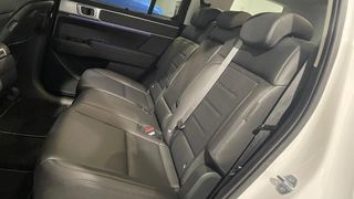 Hyundai Santa Fe 2025