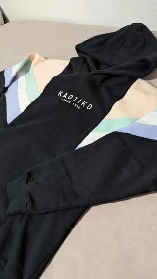 Sudadera Kaotiko Negra Talla S