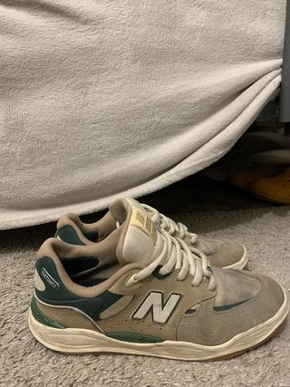 Zapatillas New Balance Tiago 1010 Beige/Verde