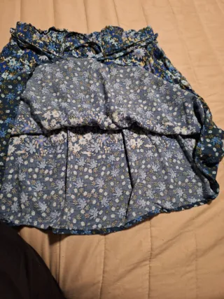 Minifalda floral azul con cordón