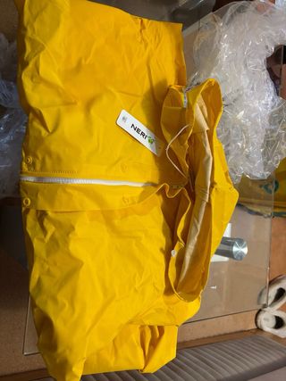 Ropa de reparto Glovo