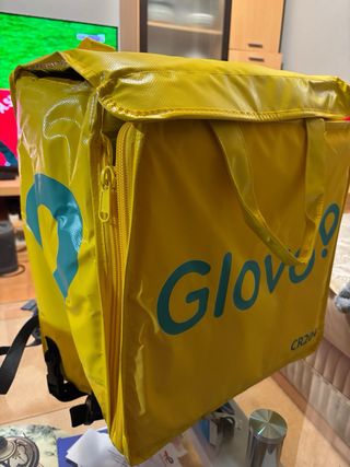 Ropa de reparto Glovo