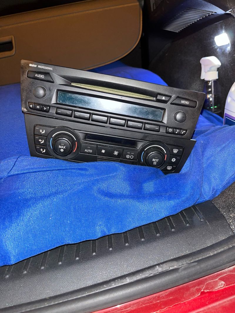 Radio y climatizador bmw - foto 1