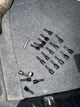 Tornillos Llantas BMW E90 Nuevos