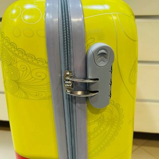 Maleta de diseño mariquitas, rigida ABS, Nuevo