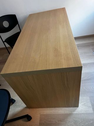 Scrivania Malm legno marrone chiaro