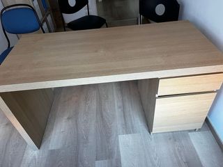 Scrivania Malm legno marrone chiaro